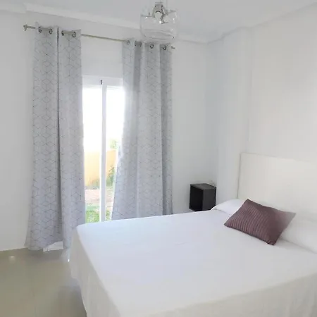 Appartement 2 Bedrooms With Shared Pool And Wifi At Málaga