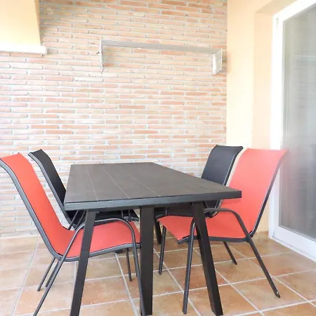 2 Bedrooms With Shared Pool And Wifi At Appartement *