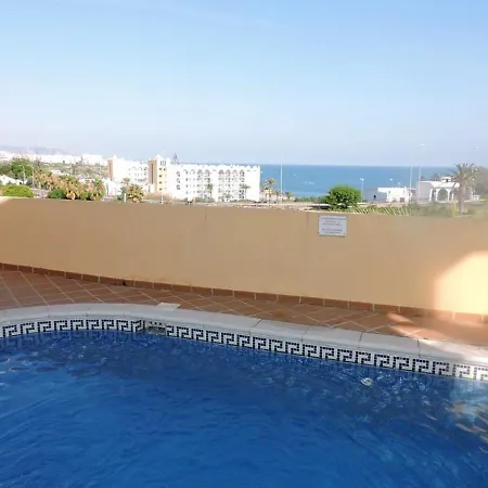 Appartement 2 Bedrooms With Shared Pool And Wifi At Málaga